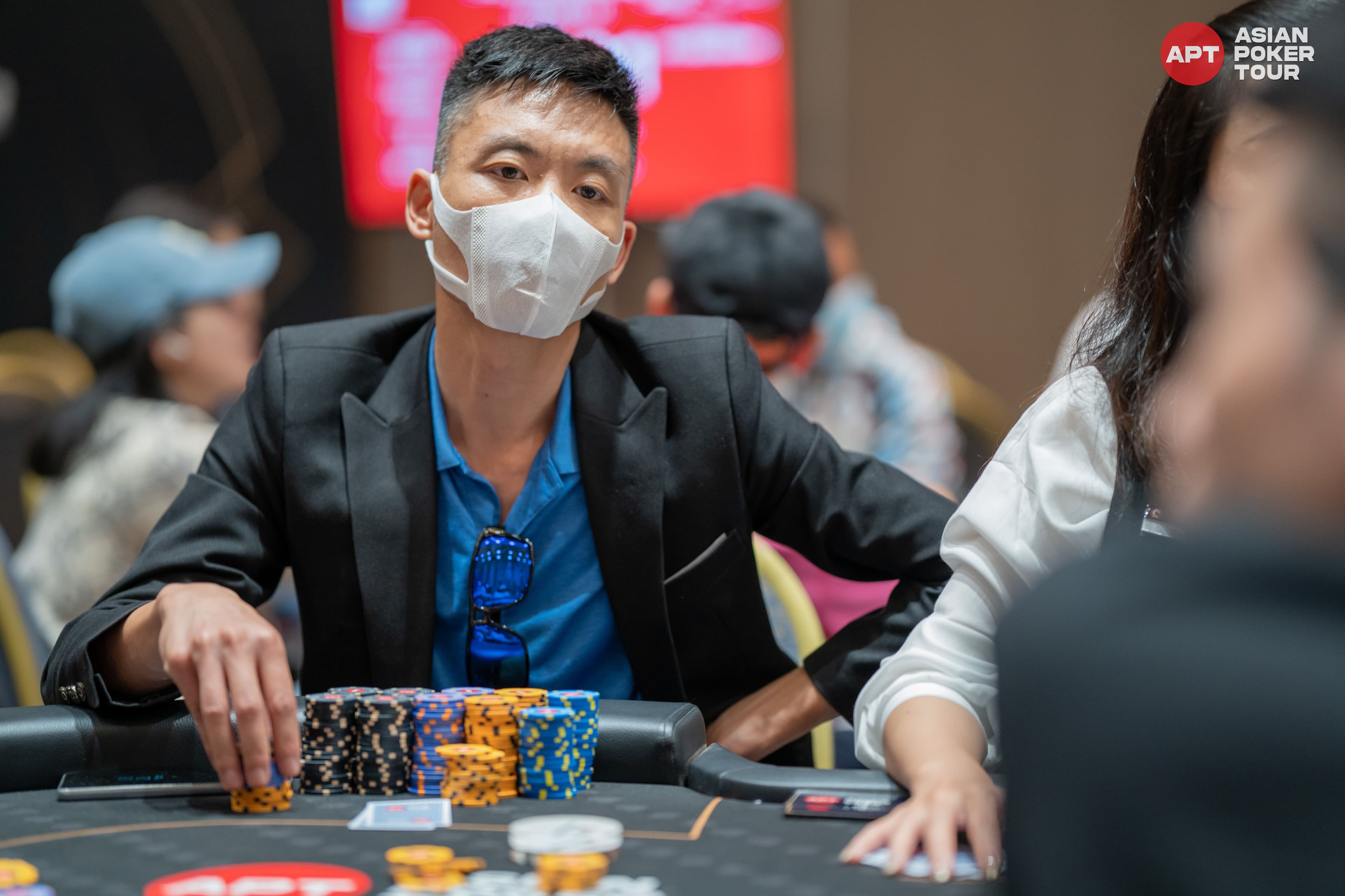 Main Event Flight B Attracts 198 Runners, Vietnam's Luong Duy Hieu Tops the Chip Counts