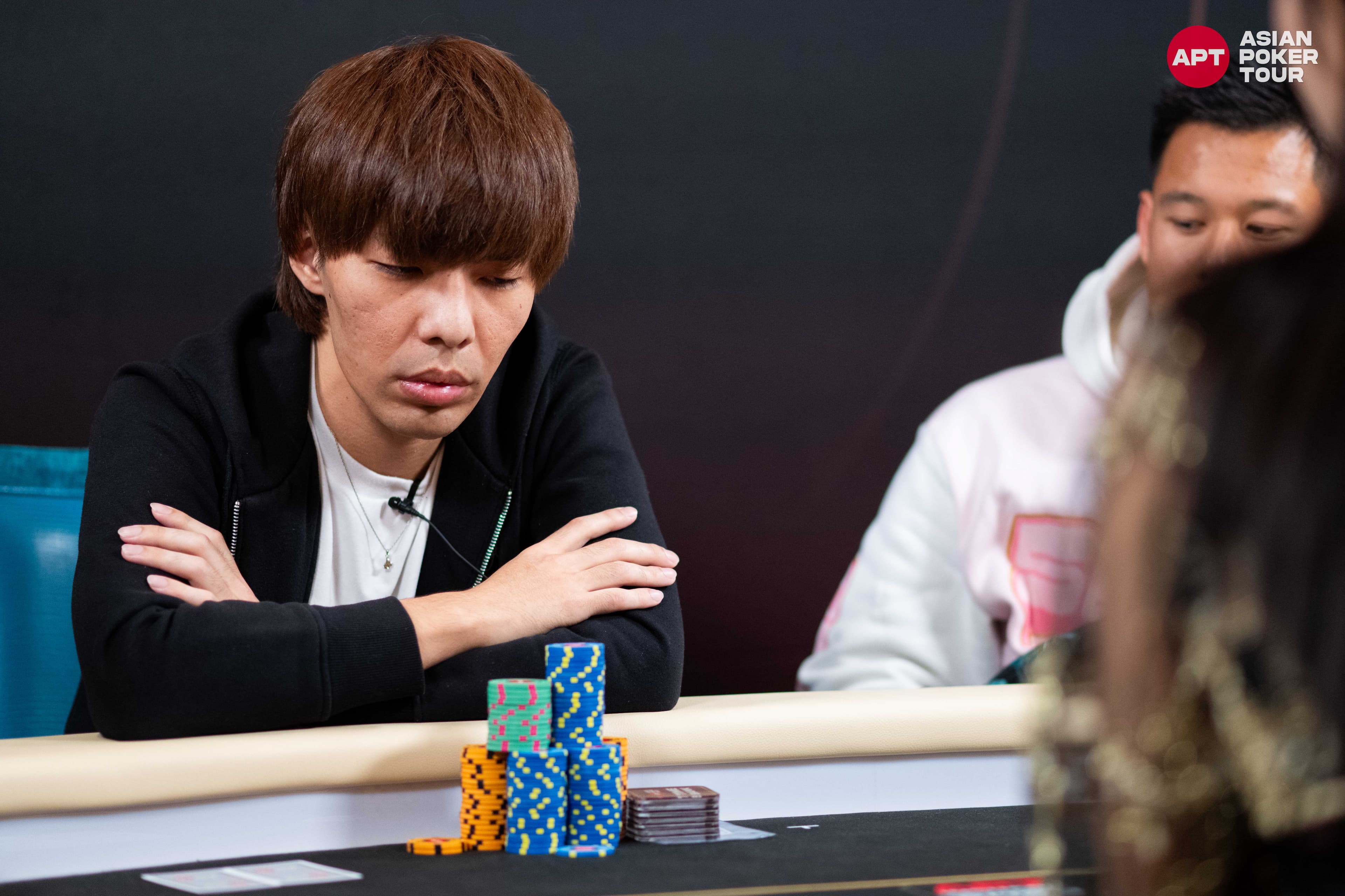 Japan's Shoichiro Tamaki Leads Final 16 Players in APT's Biggest & Richest South Korean Tournament