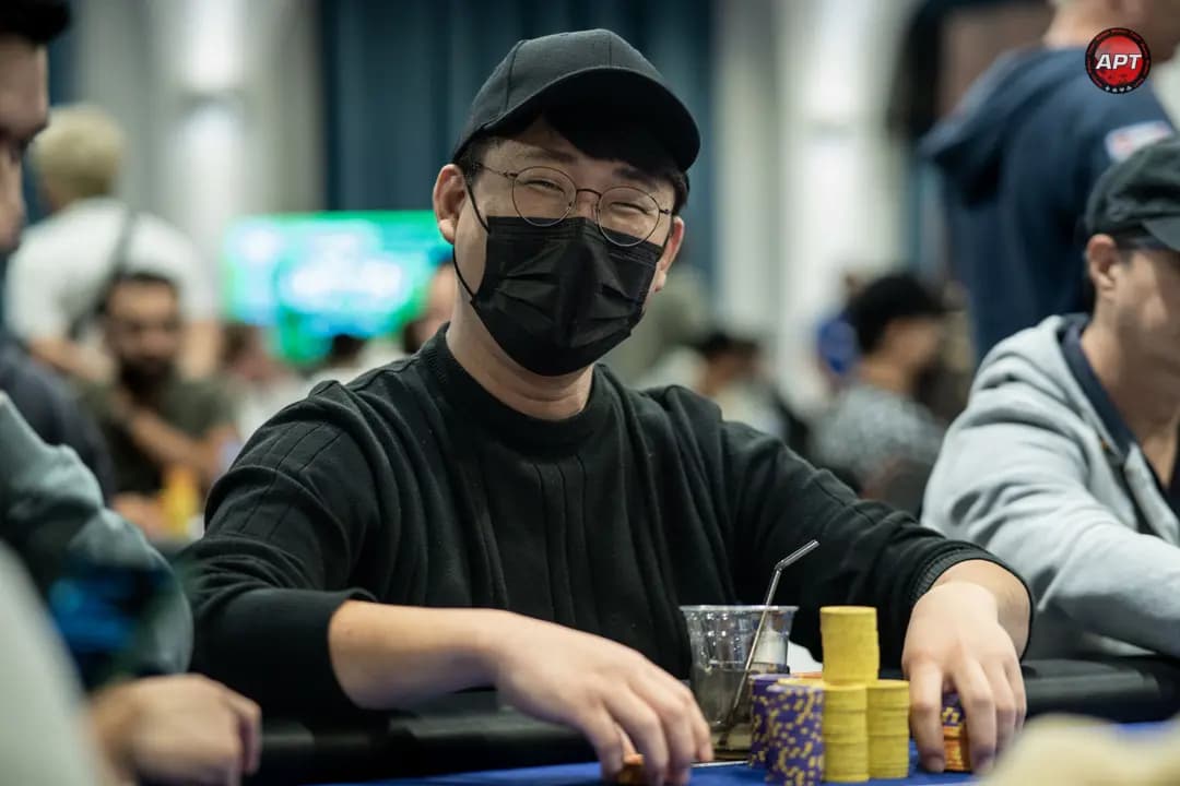 Main Event Draws 411 Entries With Over $500K Up For Grabs; South Korea's Nam Doo Sik Tops Day 2 Counts, Singapore's Benjamin Sai Wins High Rollers Single Day