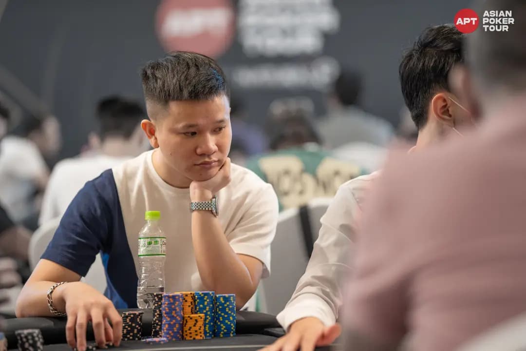 Main Event Up To 541 Entries After Final Two Starting Flights With Registration Still Open